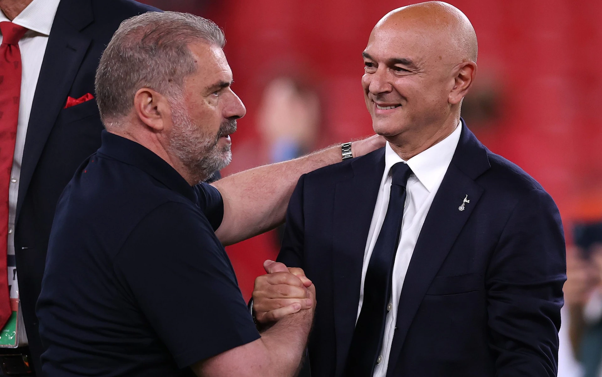 电讯报:澳波仍可能被热刺解雇,列维正在权衡利弊