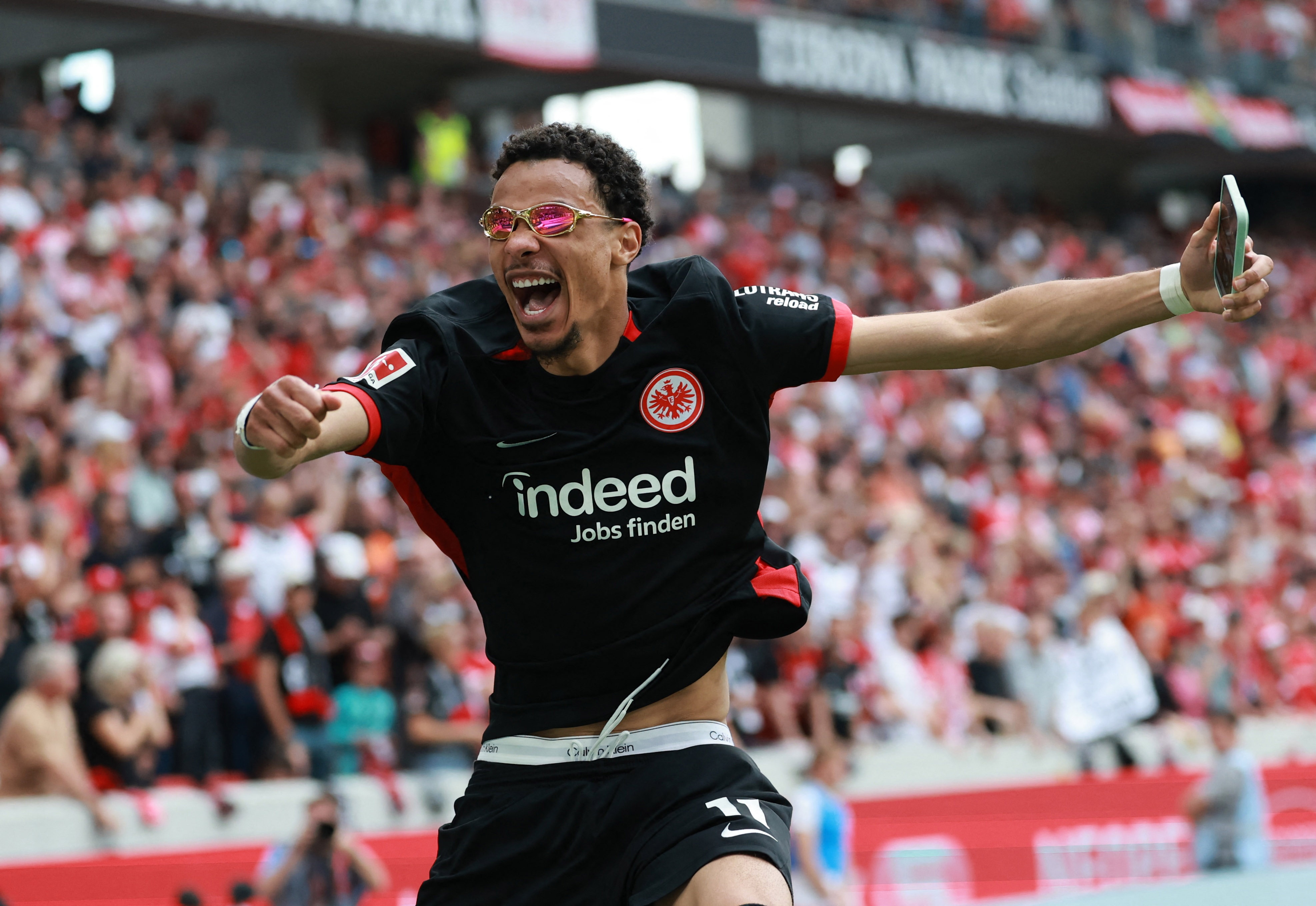 世预赛投注-罗马诺:如果无法签下伊萨克,埃基蒂克就是利物浦另一个备选方案