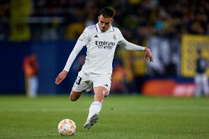 记者：塞巴略斯希望离开皇马，他梦想着参加世界杯